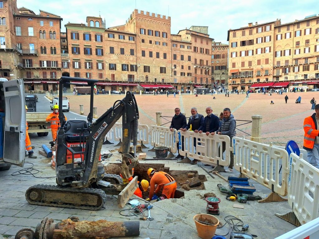 lavori Ppiazza del Campo Siena