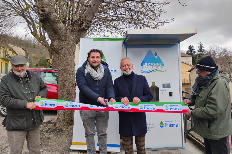 inaugurazione casina acqua Campiglia d'Orcia
